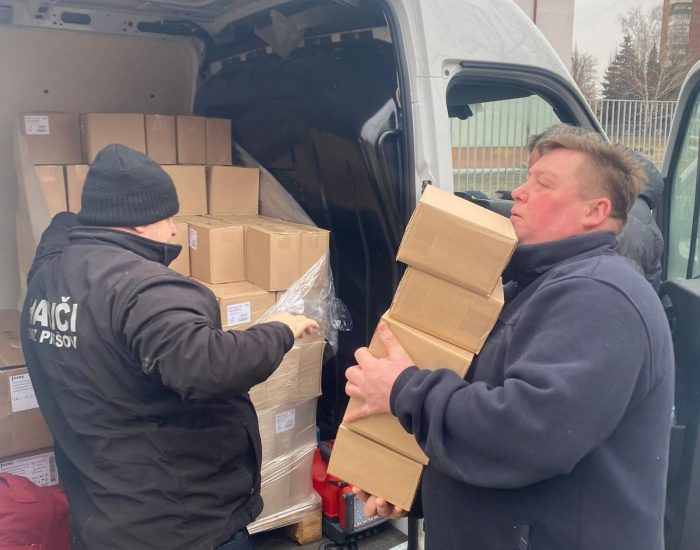 f5e71606 f2c0 4e32 b6bb 4d886e45a48c
